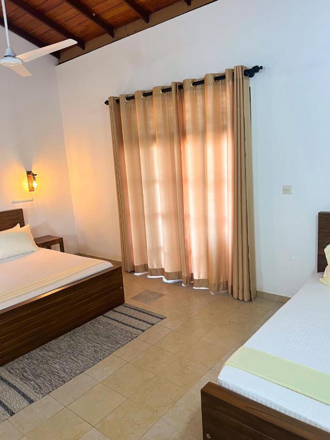 Hummus Hostel 希克杜沃 外观 照片