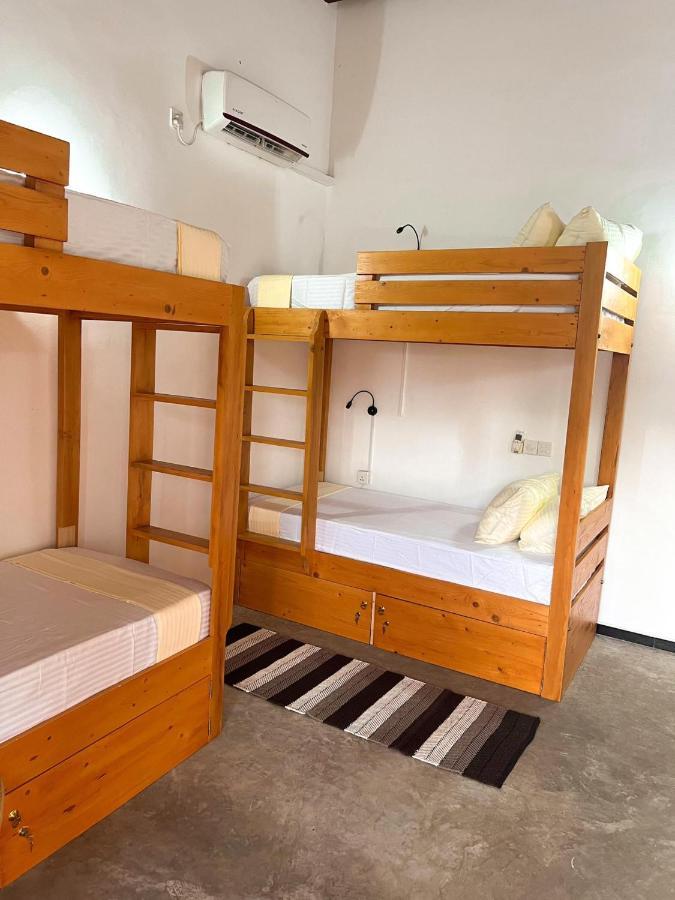 Hummus Hostel 希克杜沃 外观 照片