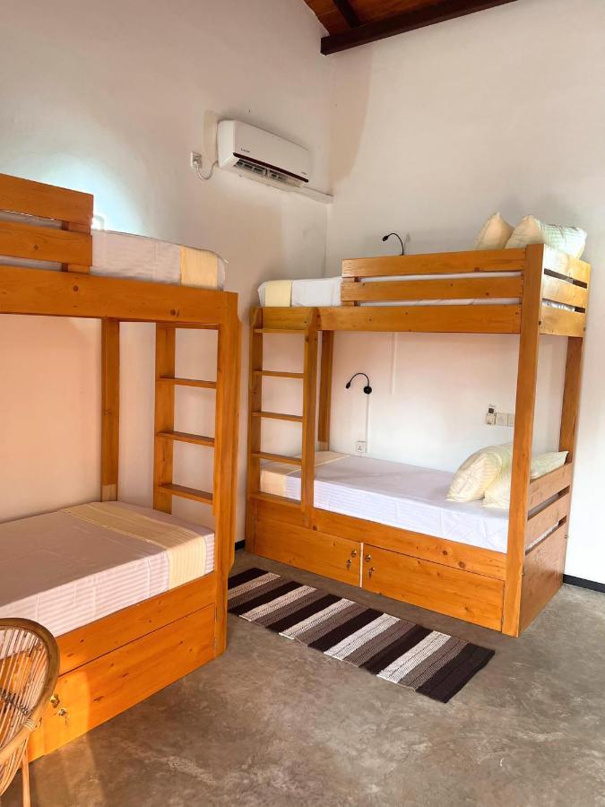 Hummus Hostel 希克杜沃 外观 照片