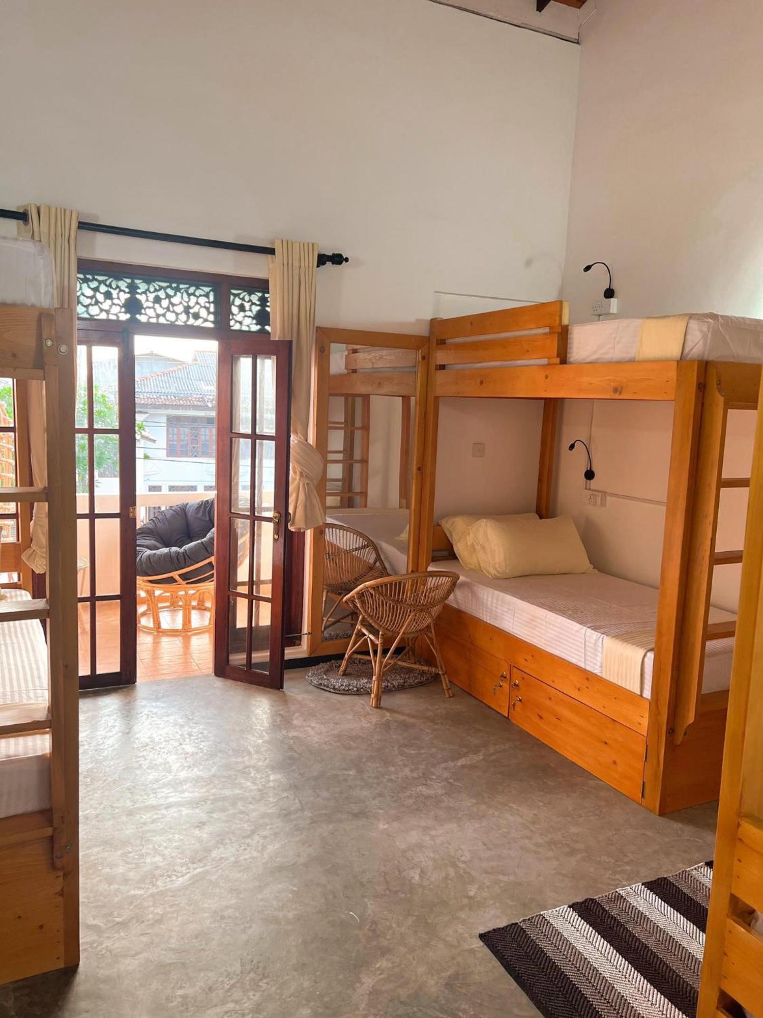 Hummus Hostel 希克杜沃 外观 照片