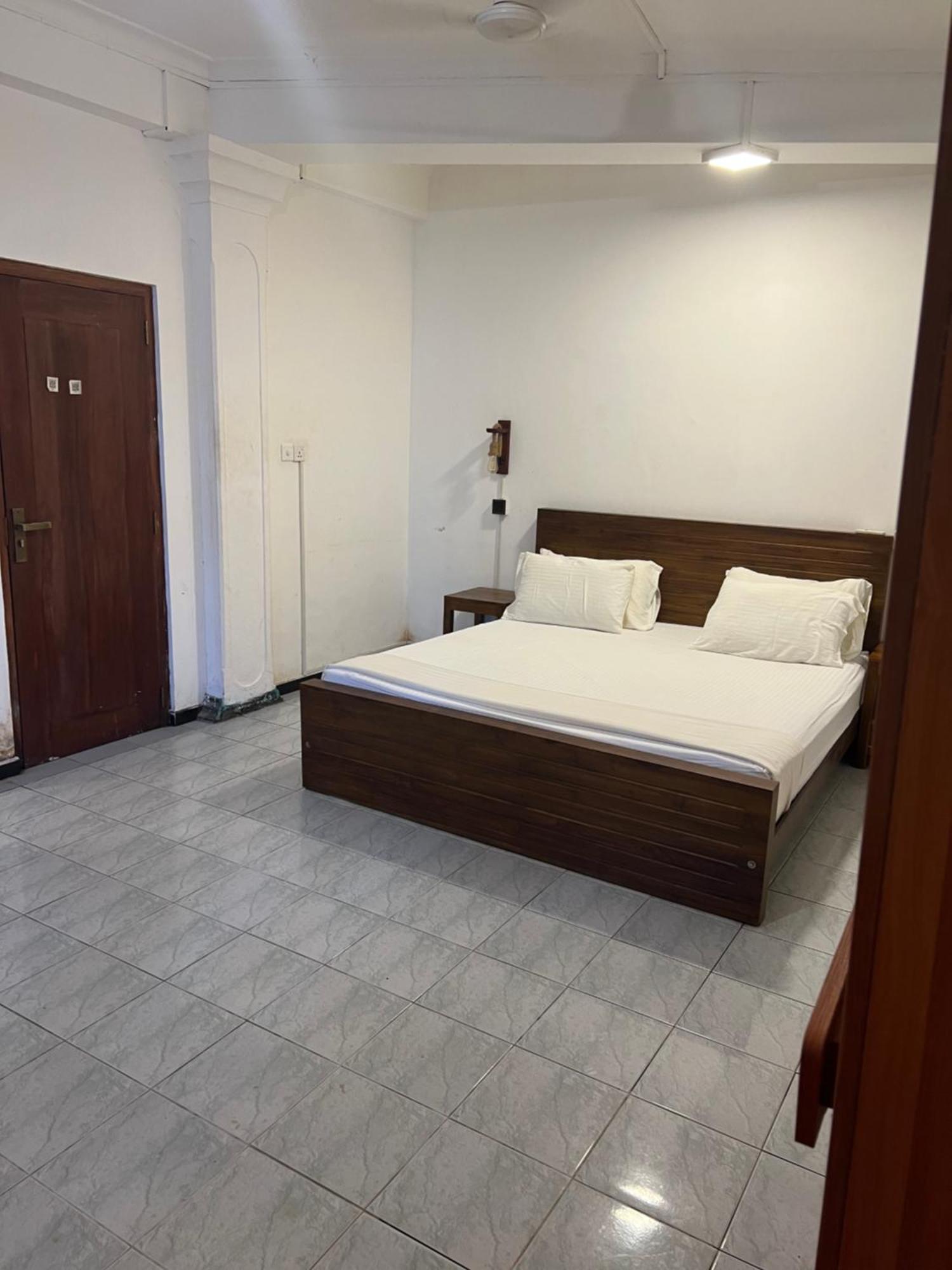 Hummus Hostel 希克杜沃 外观 照片