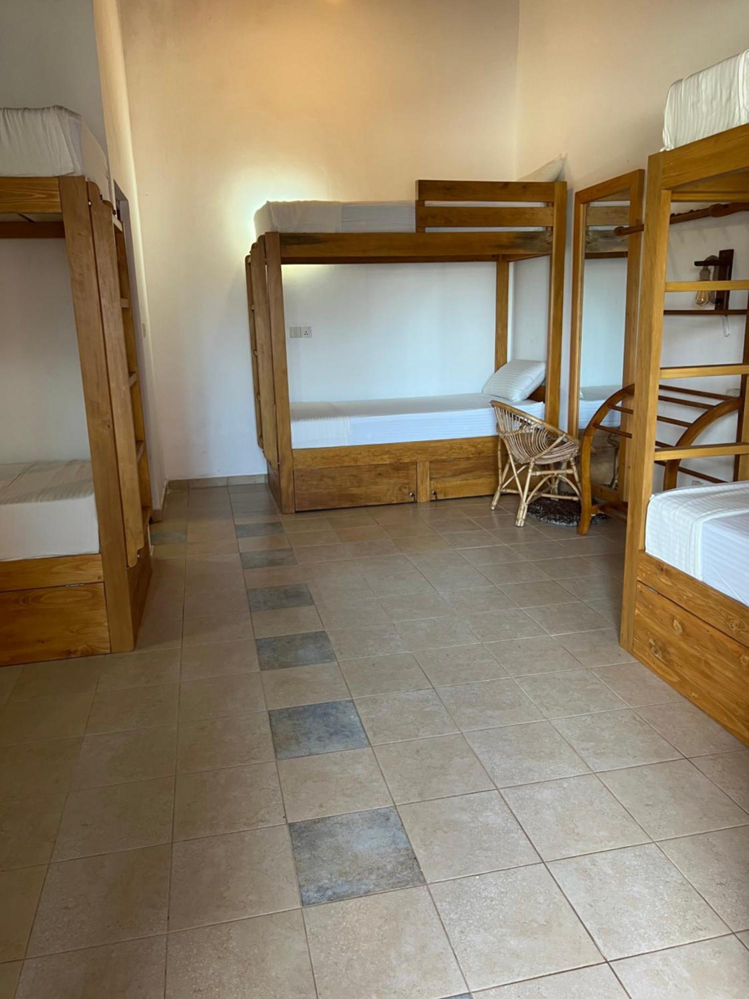 Hummus Hostel 希克杜沃 外观 照片